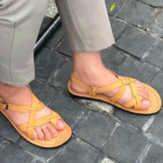 Sandal Nam Nữ JOURNEY Dây Kẹp Basic Unisex Chất Liệu Da Cao Cấp